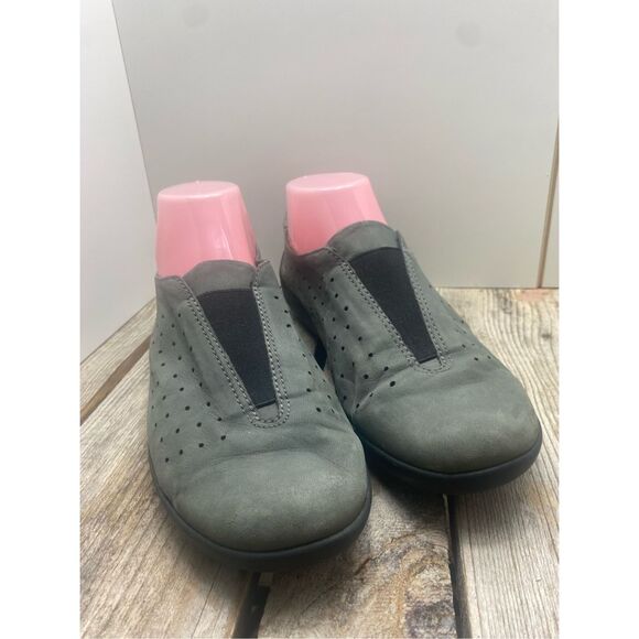 Clarks Collection Cloudsteppers Soft Cushion Gray Slip-On Shoes Women’s Size 9 - Picture 1 of 8